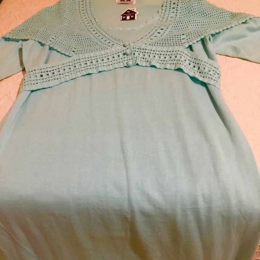 NEVER WORN, LIGHT BLUE, LIGHTWEIGHT DRESS. PLUS SIZE